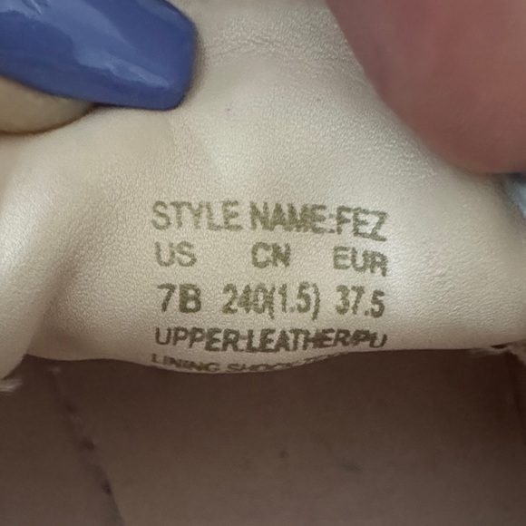 Kate Spade White Leather Upper with black polka dot spade - Picture 8 of 12